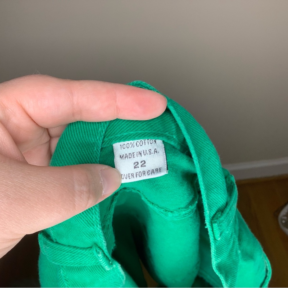< Vintage Venezia Green Denim High Waisted Plus Size Shorts > - Picture 4 of 4